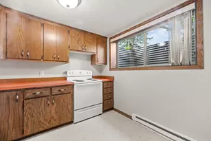 2591 Carver Ave E, Maplewood, MN 55119 - Photo 33