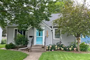 738 6th Ave S, South Saint Paul, MN 55075 - Photo 1