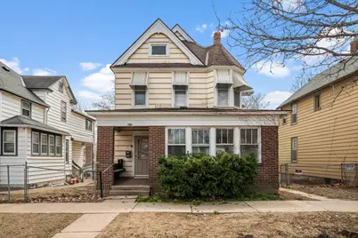 618 Magnolia Avenue E, Saint Paul, MN 55130 - Photo 1