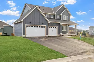 258 3rd St SW, Delano, MN 55328 - Photo 3