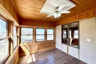 107 Sunnyside Dr E, Caledonia, MN 55921 - Photo 11