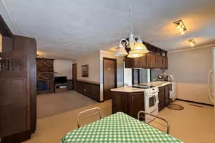 107 Sunnyside Dr E, Caledonia, MN 55921 - Photo 9