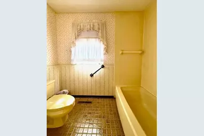 107 Sunnyside Drive E, Caledonia, MN 55921 - Photo 21