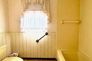 107 Sunnyside Dr E, Caledonia, MN 55921 - Photo 21