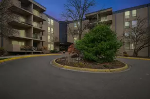 6730 Vernon Ave S, Edina, MN 55436 - Photo 21