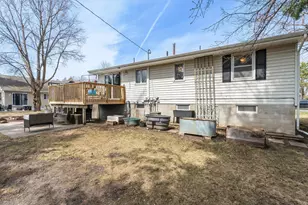 365 Spruce St E, Annandale, MN 55302 - Photo 37