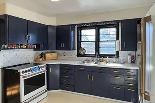 305 Kneale Ave N, Thief River Falls, MN 56701 - Photo 13