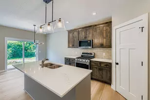 6363 Goodwin Ln, Wyoming, MN 55092 - Photo 11