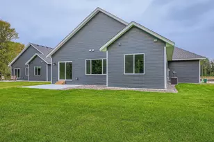 6363 Goodwin Ln, Wyoming, MN 55092 - Photo 3