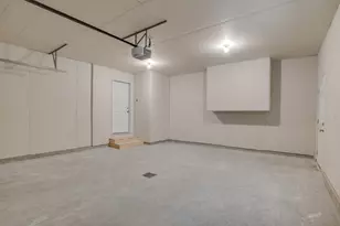 2516 38th Ave S, Moorhead, MN 56560 - Photo 33