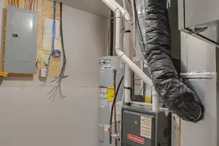 2516 38th Ave S, Moorhead, MN 56560 - Photo 31