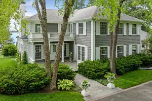 547 Harrington Rd, Wayzata, MN 55391 - Photo 3