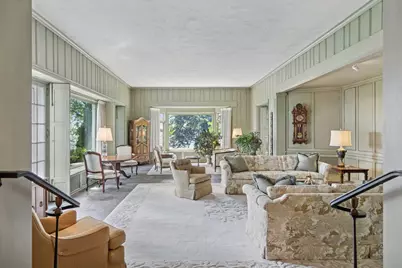 547 Harrington Road, Wayzata, MN 55391 - Photo 5