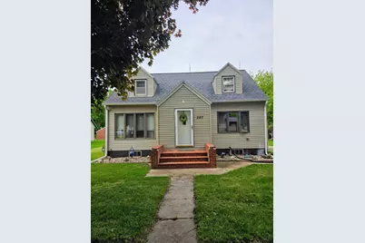 327 2nd Street SW, Clara City, MN 56222 - Photo 1