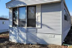 2665 Benlana Ct, Maplewood, MN 55119 - Photo 1