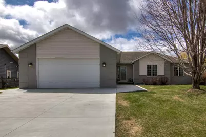 611 Circle Drive, Wabasha, MN 55981 - Photo 1