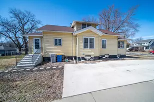 211 E Main St, Blooming Prairie, MN 55917 - Photo 27