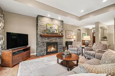 63 E Canyon Drive, Hudson, WI 54016 - Photo 7