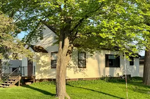 685 Main Street W, Isle, MN 56342 - Photo 29