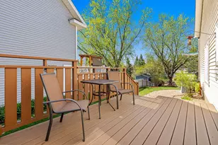 890 Winterberry Ct, Woodbury, MN 55125 - Photo 27