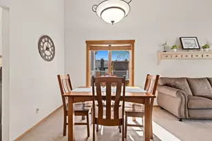 890 Winterberry Ct, Woodbury, MN 55125 - Photo 7