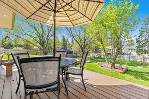 890 Winterberry Ct, Woodbury, MN 55125 - Photo 25