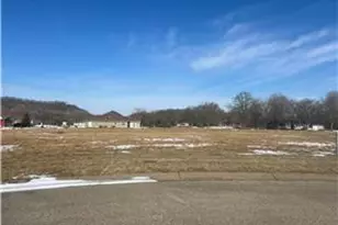 524 Clover Ct, Lake City, MN 55041 - Photo 1