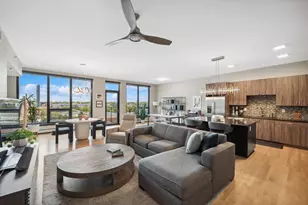 1240 S 2nd St, Minneapolis, MN 55415 - Photo 1