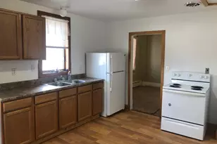 201 2nd St S, Virginia, MN 55792 - Photo 3