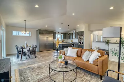 2577 69th Avenue S, Fargo, ND 58104 - Photo 7