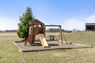 33395 464th St, Motley, MN 56466 - Photo 21