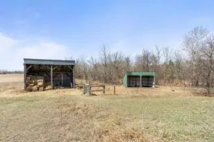 33395 464th St, Motley, MN 56466 - Photo 23