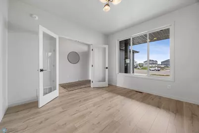 951 50th Avenue W, West Fargo, ND 58078 - Photo 7