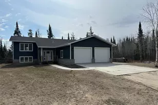 56626 Birchwood Dr, Warroad, MN 56763 - Photo 3