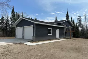 56626 Birchwood Dr, Warroad, MN 56763 - Photo 5