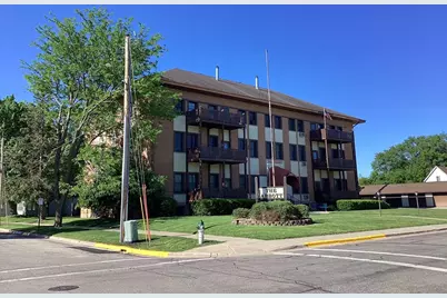 913 Abbott Street #203, Albert Lea, MN 56007 - Photo 3