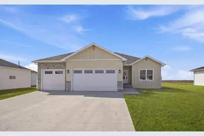 4288 Pine Parkway S, Fargo, ND 58104 - Photo 1