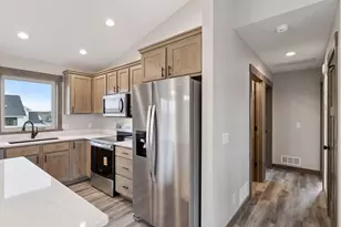 1629 Mallard Ave, Baldwin, WI 54002 - Photo 5