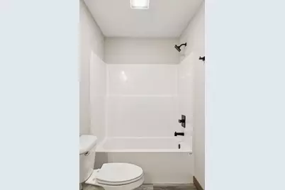 1629 Mallard Avenue, Baldwin, WI 54002 - Photo 15