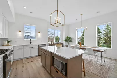 2501 Jansen Avenue, White Bear Lake, MN 55110 - Photo 9