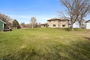 1829 400th St, Breckenridge, MN 56520 - Photo 7