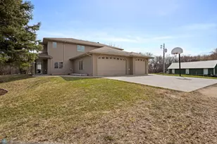 1829 400th St, Breckenridge, MN 56520 - Photo 5