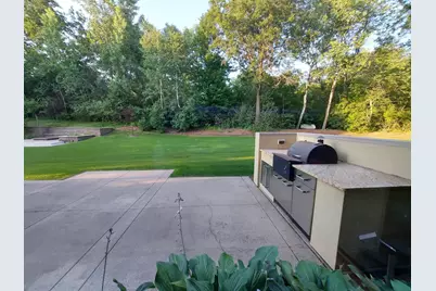 685 Hidden Creek Trail, Mendota Heights, MN 55118 - Photo 23