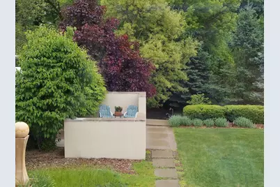 685 Hidden Creek Trail, Mendota Heights, MN 55118 - Photo 7