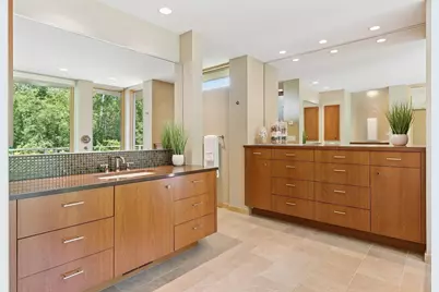 685 Hidden Creek Trail, Mendota Heights, MN 55118 - Photo 69