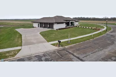 505 Tessa Drive, Moorhead, MN 56560 - Photo 49