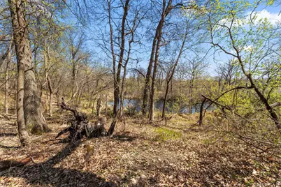 556 County Road C W, Roseville, MN 55113 - Photo 25