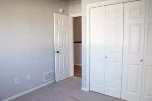 6709 Meadow View Dr S, Fargo, ND 58104 - Photo 13