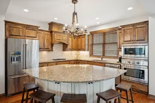 2309 Lost Lake Ct, Mound, MN 55364 - Photo 5