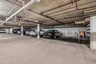 820 Emerald St, Saint Paul, MN 55114 - Photo 25